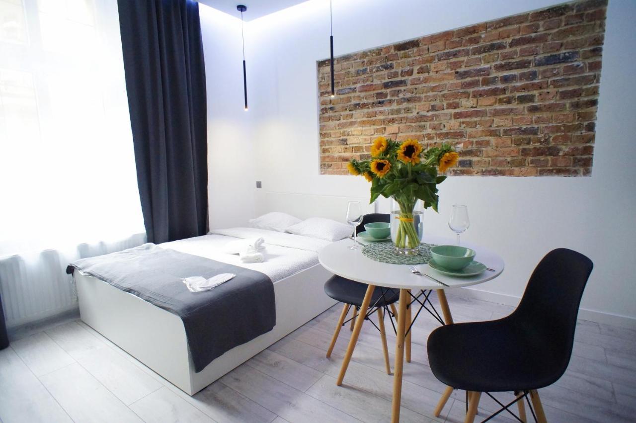 Modern Apartment In The City Center Katowice Exterior foto